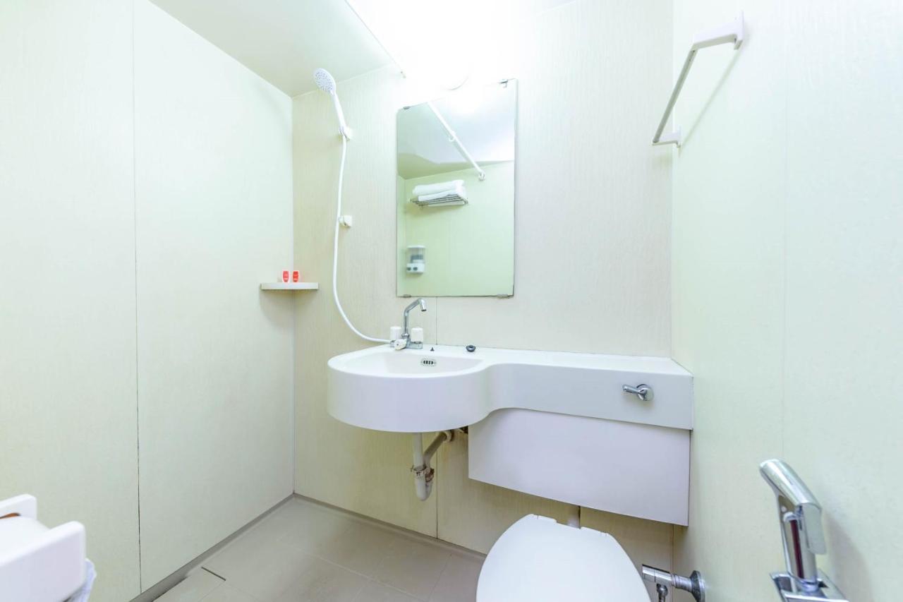 Oyo 90594 Hotel Casalink Paka Ngoại thất bức ảnh