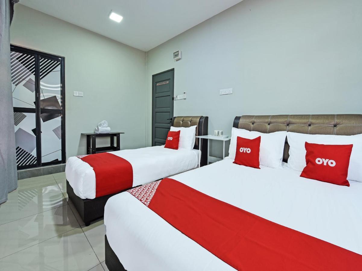 Oyo 90594 Hotel Casalink Paka Ngoại thất bức ảnh
