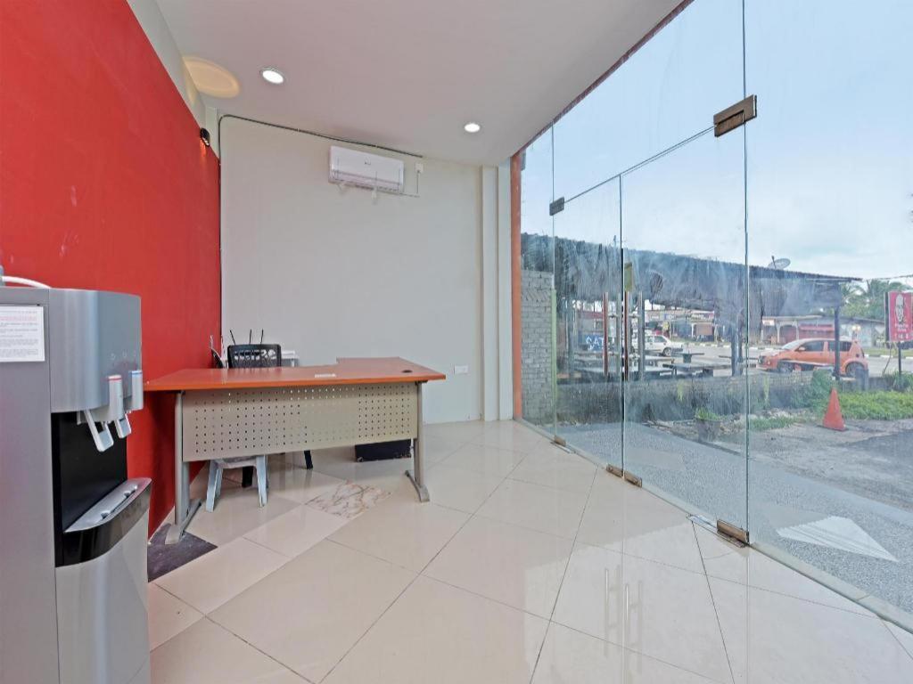 Oyo 90594 Hotel Casalink Paka Ngoại thất bức ảnh